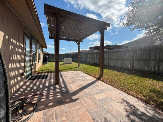 Building Photo - Charming 3BR House in Corpus Christi