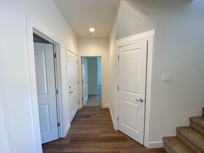 Building Photo - 1228 Wild Oak Ct