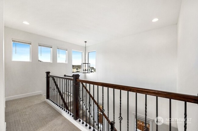 Building Photo - Gorgeous large 4 bedroom home in Tehaleh a...
