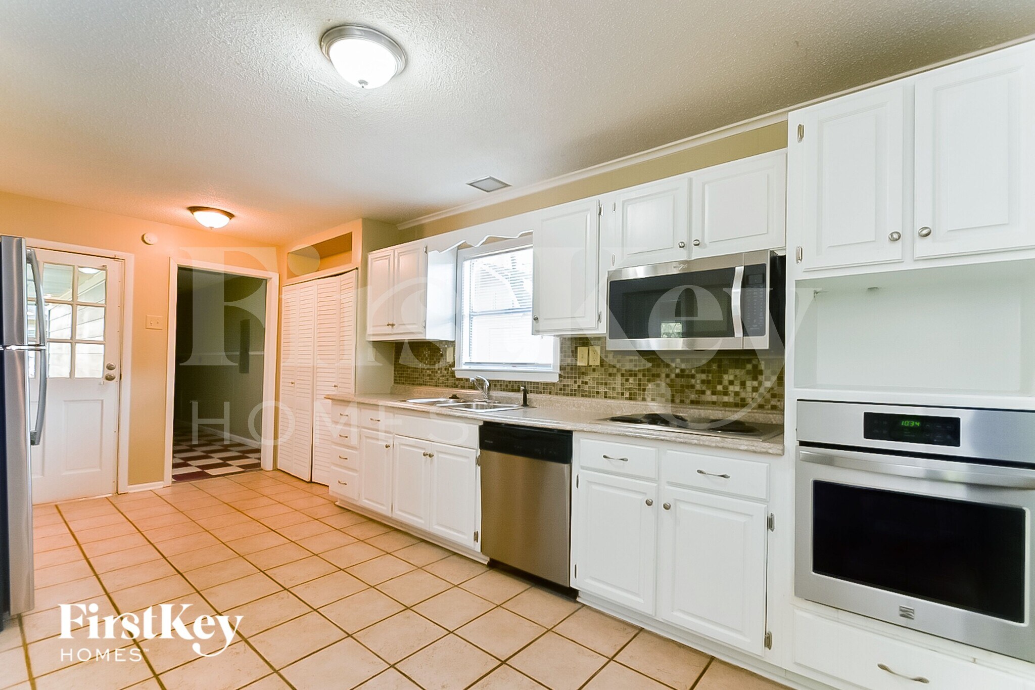 Building Photo - 416 Cardinal Dr