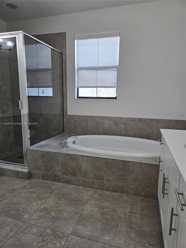 Building Photo - 12584 NW 32nd Manor