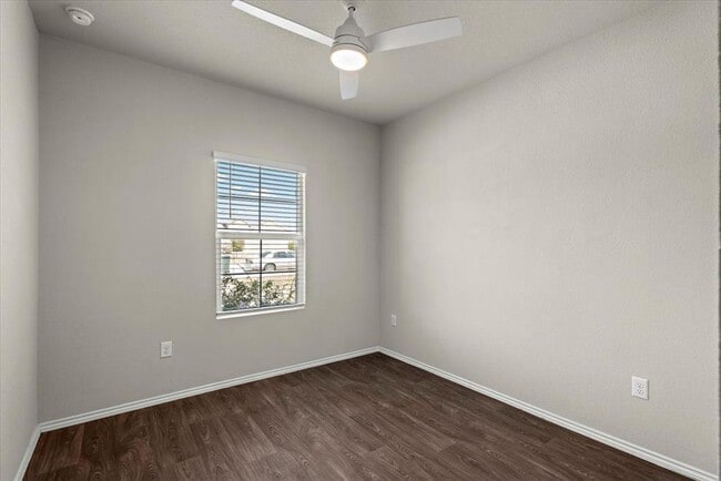 Building Photo - 5705 Brocade Dr