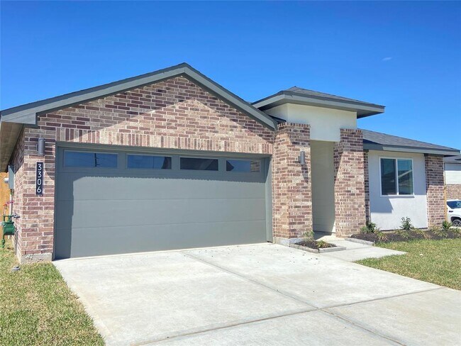 Building Photo - 3306 Silverton Dr