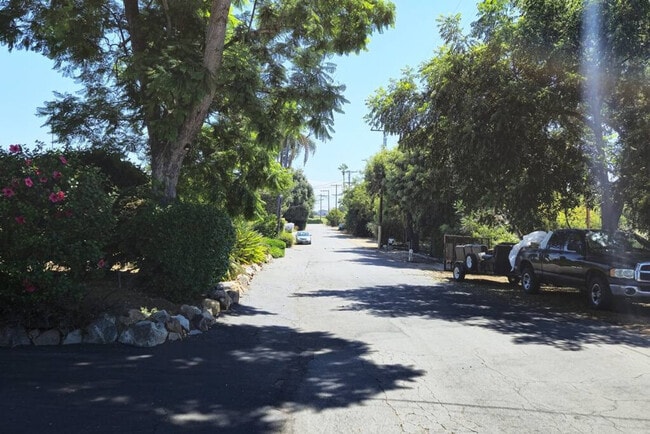 Building Photo - 8356 Adams St