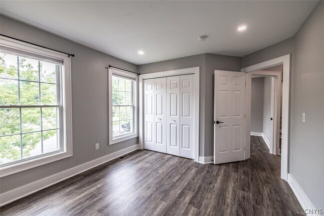 Building Photo - 151 Smokey Hollow Rd