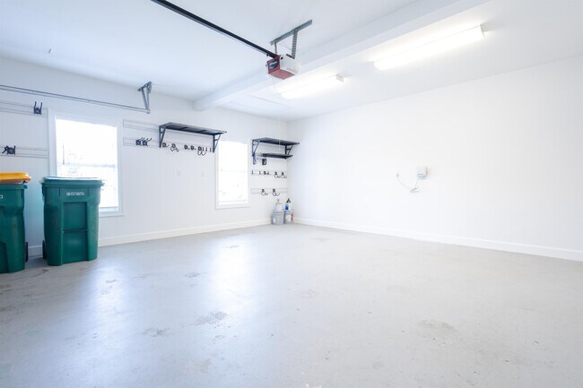 Building Photo - 4485 Turnberry Pl