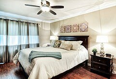 Building Photo - 964 W Lamark Ln