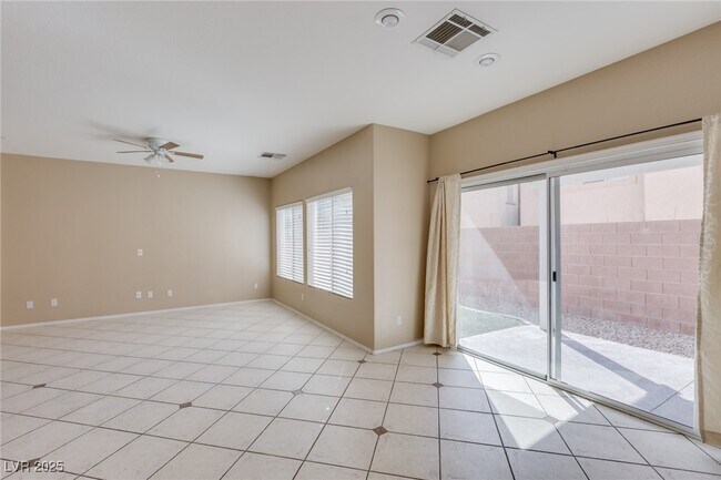 Building Photo - 1149 Sunny Acres Ave