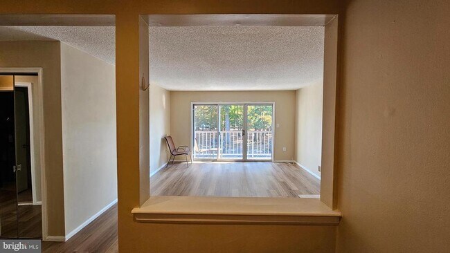 Building Photo - 39 Juniper Way
