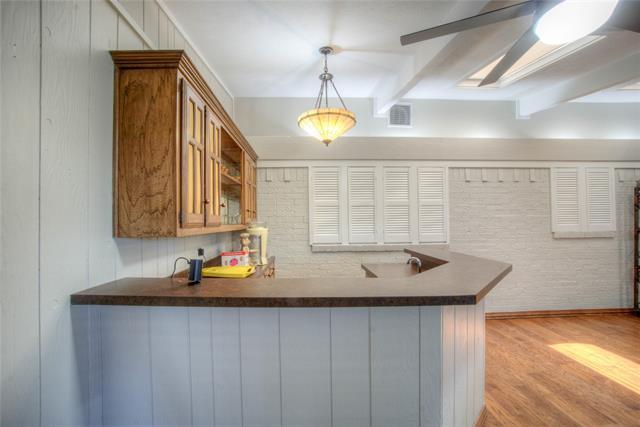 Building Photo - 530 Lawnmeadow Dr
