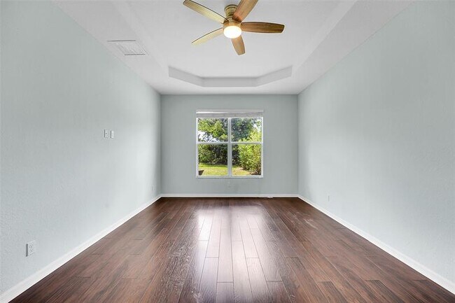 Building Photo - 7162 Prudencia Dr