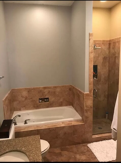 Primary Bath - 324 E Main St