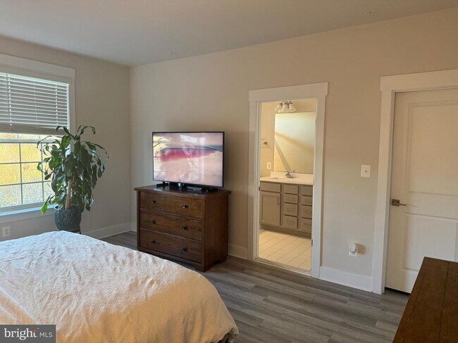 Building Photo - 2932 Osprey Way