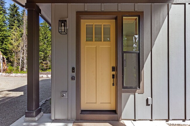 Building Photo - 89192 US-26