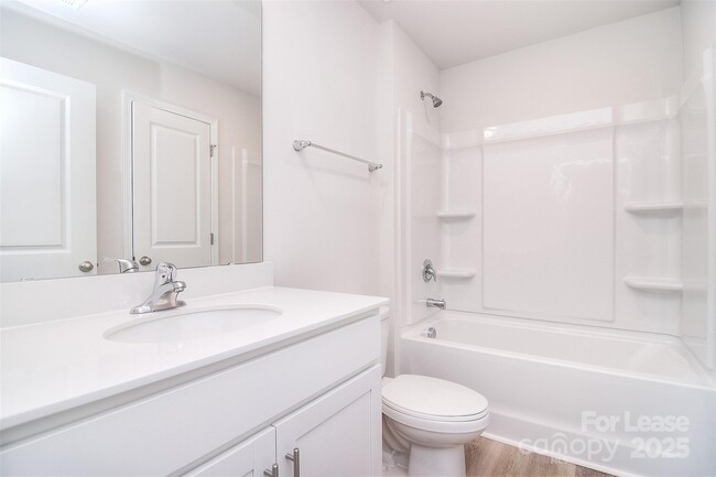 Building Photo - 5155 Hyrule Dr