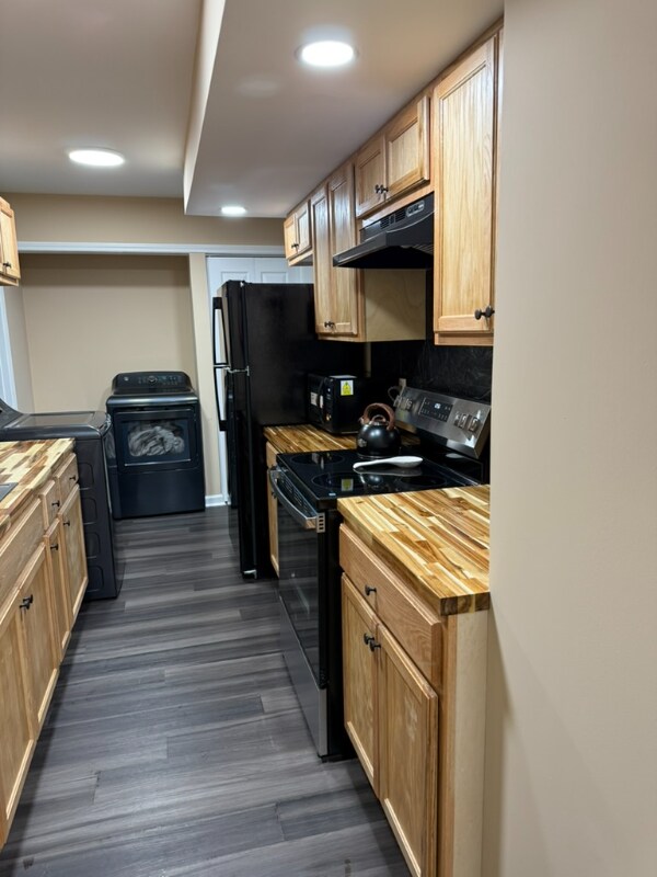 Building Photo - 1720 Westhaven Ln