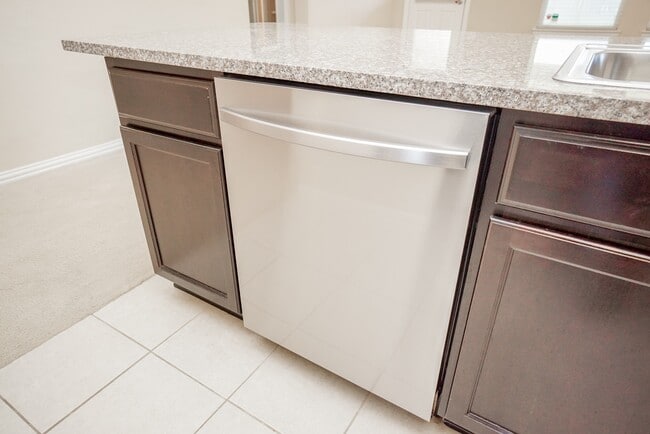 Building Photo - 26519 Grey Sparrow Dr