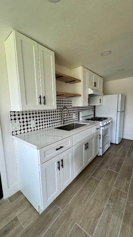 Building Photo - 13003 Sunnybrook Ln