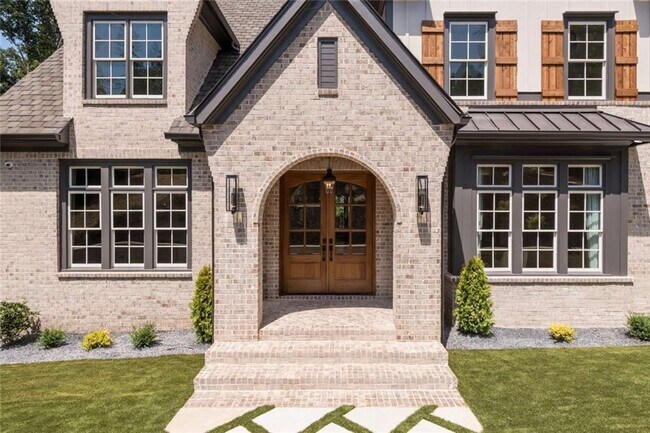 Building Photo - 402 Timberview Trail