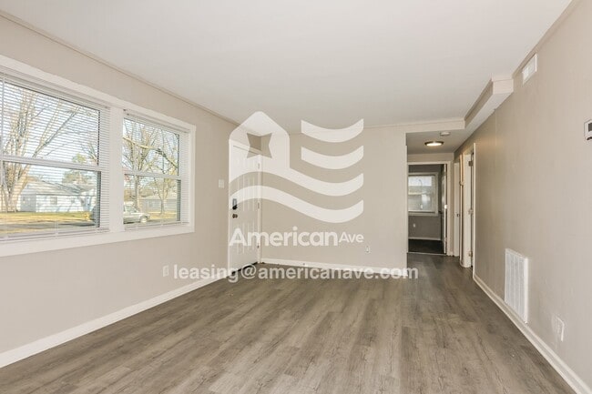 Building Photo - 8620 Graham Ln