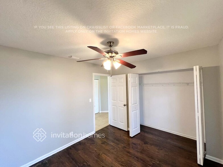 Building Photo - 2686 SW Ace Rd