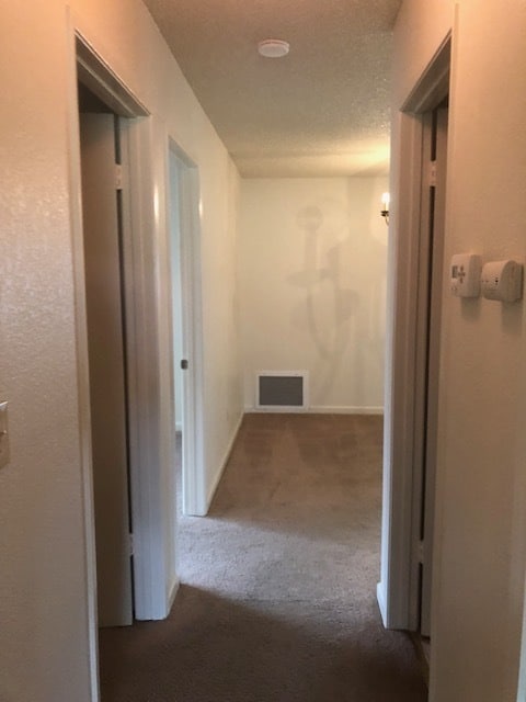 Building Photo - 1564 Gladstone Way