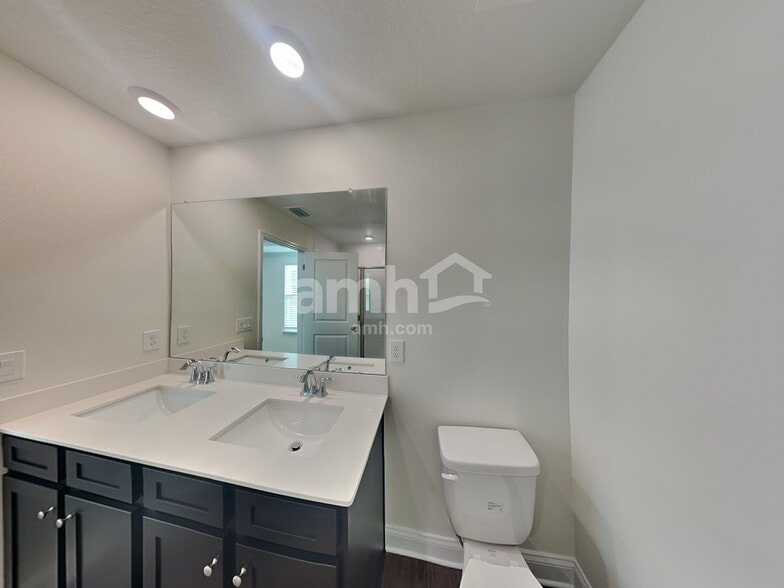 Building Photo - 2557 Sunrise Lndg Lp