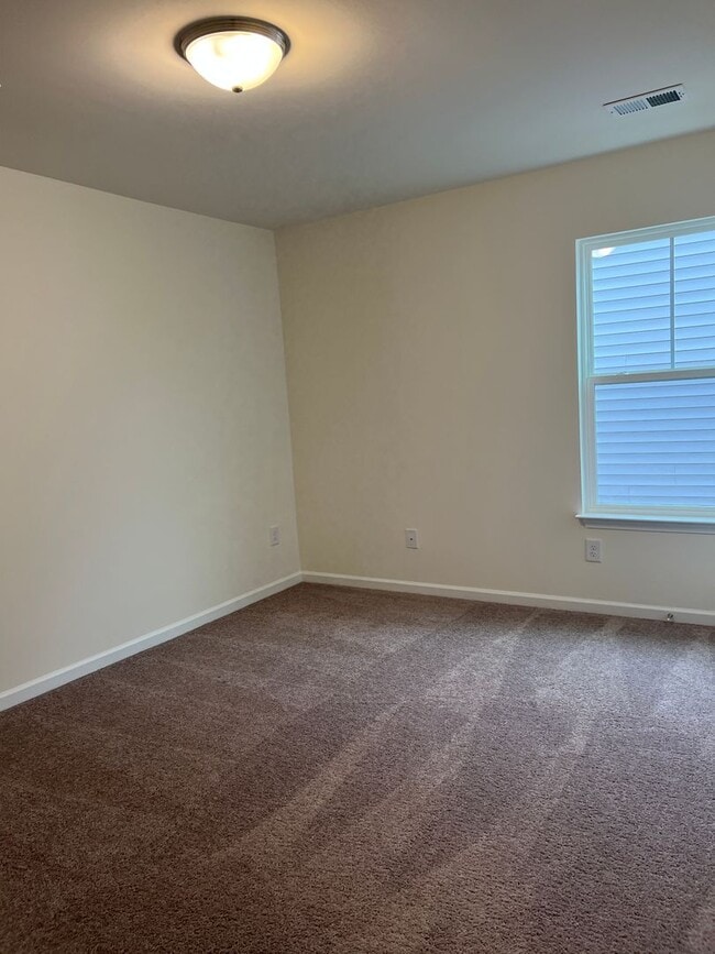 Building Photo - Coming Soon – 3 Bedroom, 2.5 Bath Home in Roebuck, SC