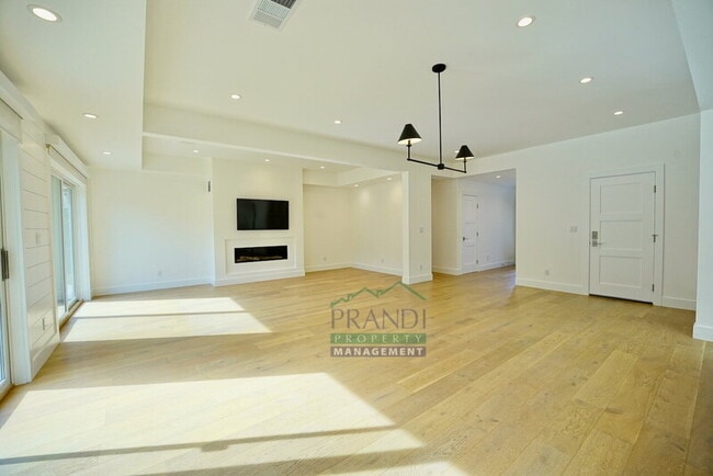 Building Photo - 89 Spindrift Passage