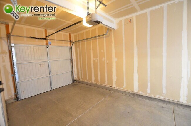 Building Photo - 3157 Lea Sterling Way