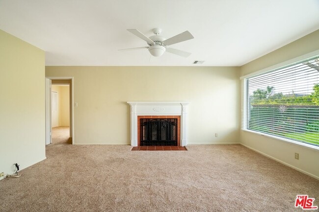 Building Photo - 12719 Rose Ave