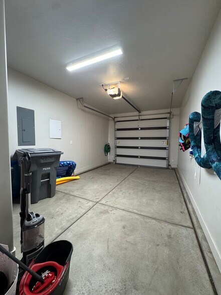 Building Photo - 4804 N Winged Foot Dr