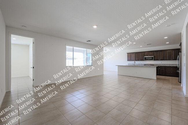 Building Photo - 4806 S 110th Ave