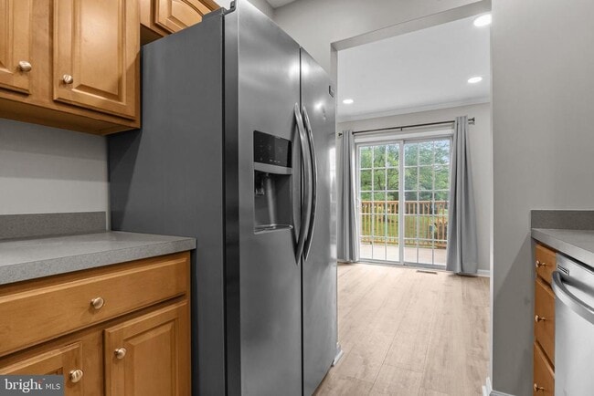 Building Photo - 115 Goldfinch Ct