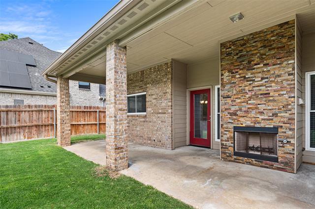 Building Photo - 8406 Willowbrook Dr