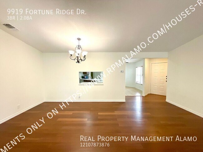 Building Photo - 9919 Fortune Ridge Dr