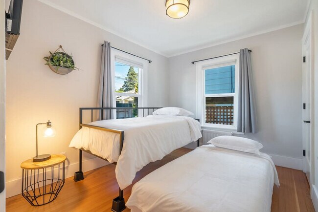 Building Photo - 7938 Densmore Ave N