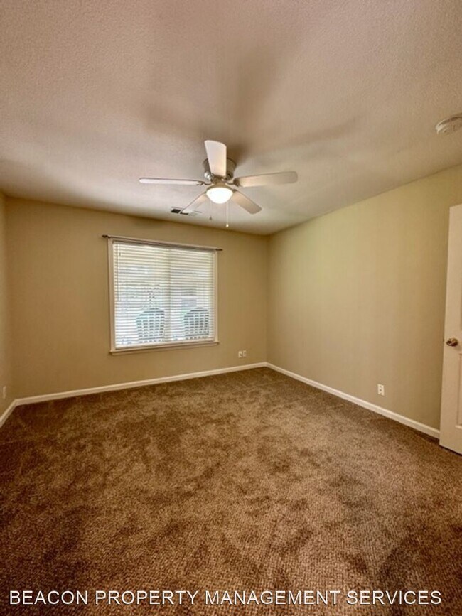 Building Photo - 3 br, 2 bath House - 20862 N SYCAMORE ROAD