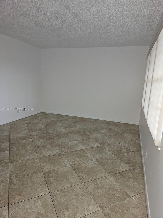 Building Photo - 13255 SW 9th Ct