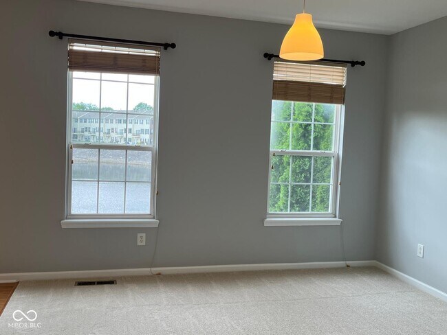 Building Photo - 12028 Esty Way