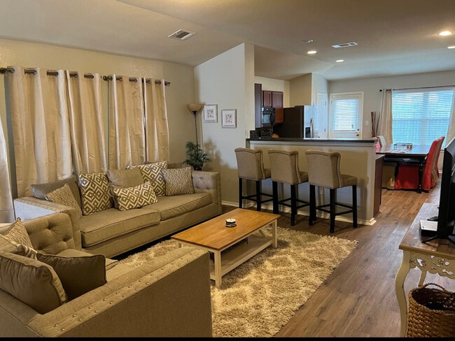 Primary Photo - 15110 Walcott Dr