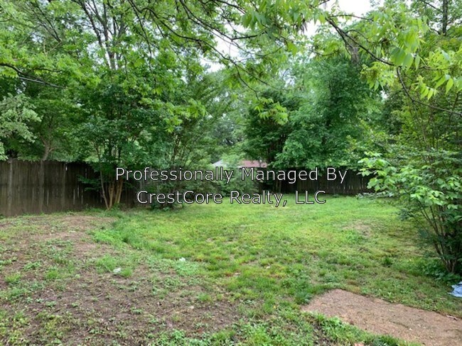 Building Photo - 5441 Fieldcrest Ave