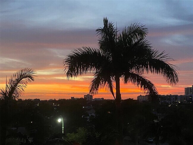 Building Photo - 1800 S Ocean Blvd