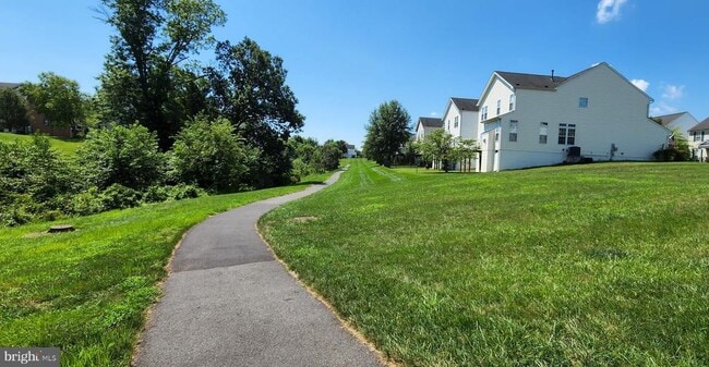 Building Photo - 16056 Sheringham Way