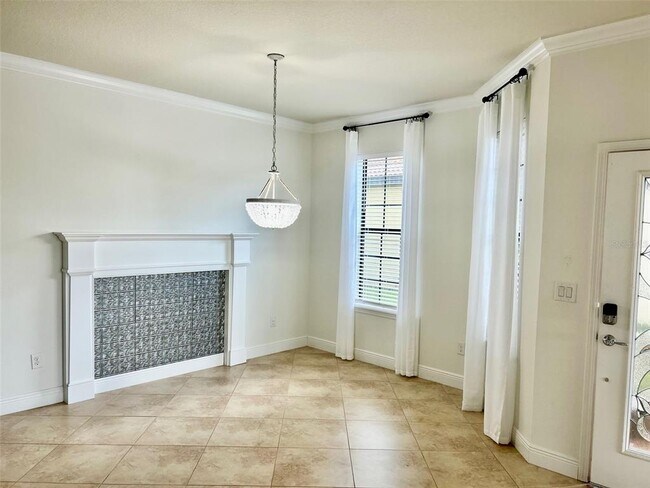 Building Photo - 5532 Sunset Falls Dr