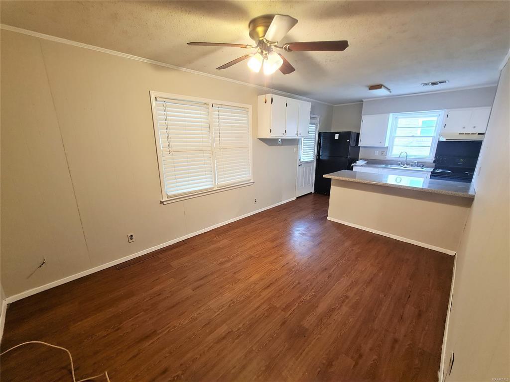 Building Photo - 516 Lawndale Ln