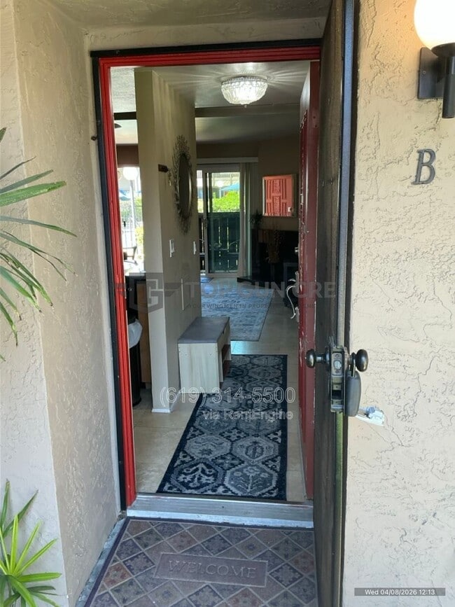 Building Photo - 8356 Via Sonoma