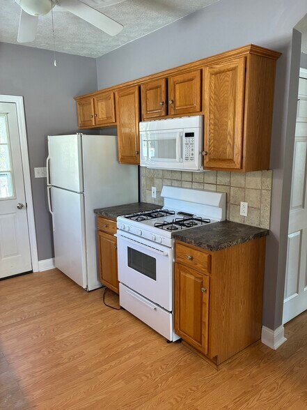 Building Photo - 56 Parrish St