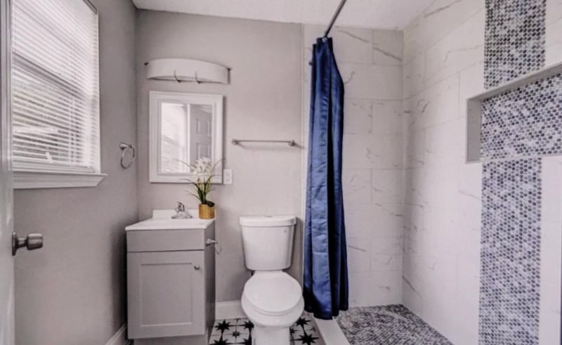 Building Photo - 6906 Bernay Ave