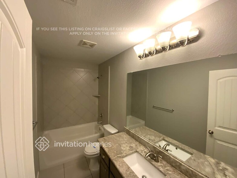 Building Photo - 2533 Weatherford Heights Dr